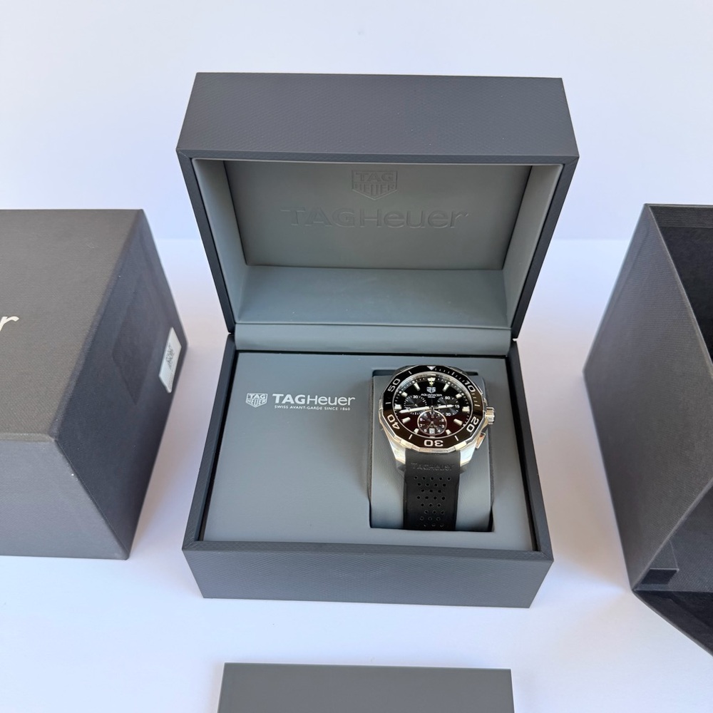 Men’s Tag Heuer Aquaracer CAY111A Quartz Mvt Chronograph Two Straps Included - Picture 11 of 13